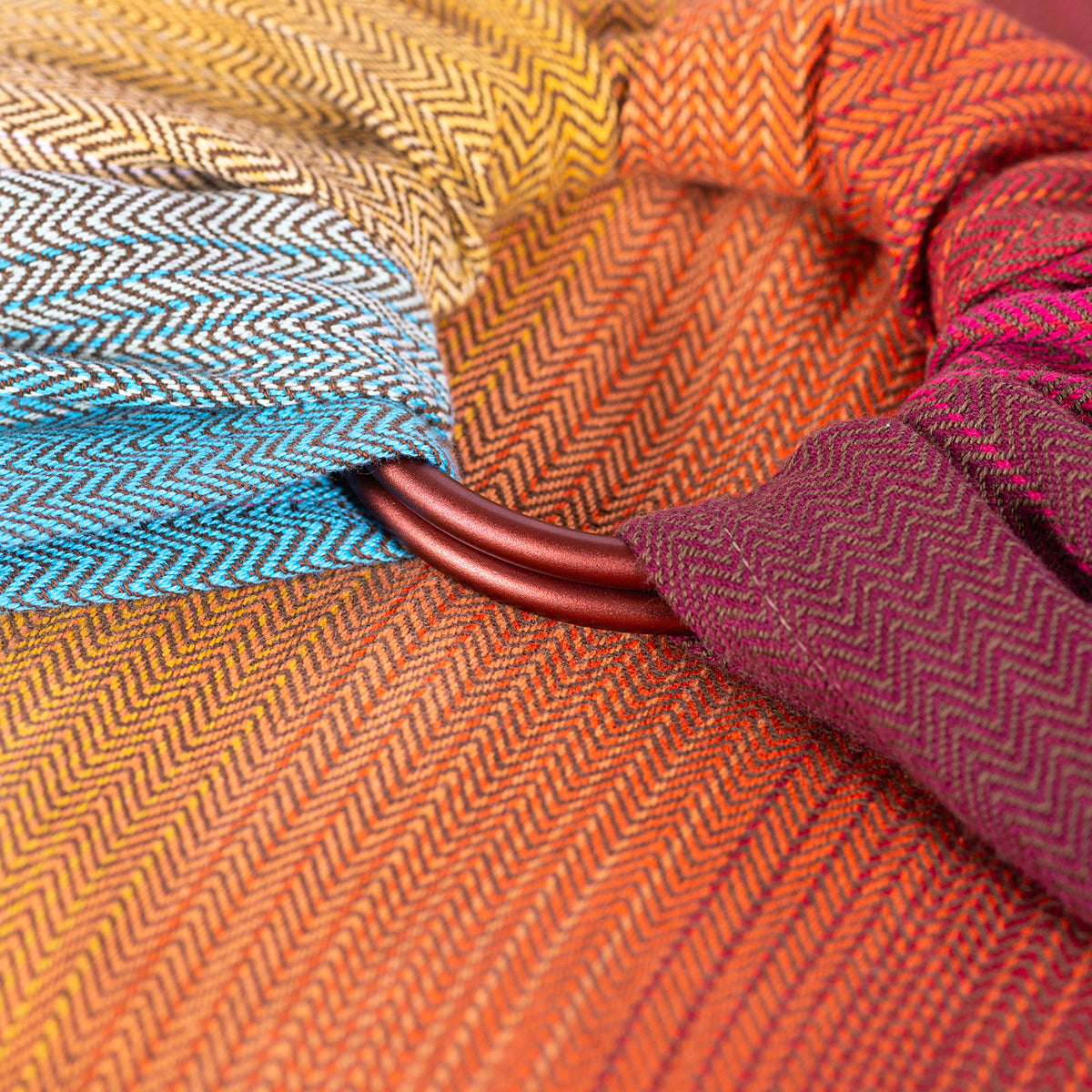 Ringsling Solstice Fire Girasol Fischgrat Detail